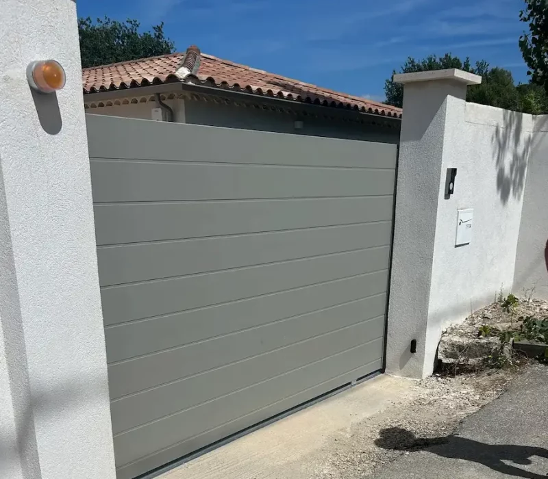 création portail maçonné gardanne